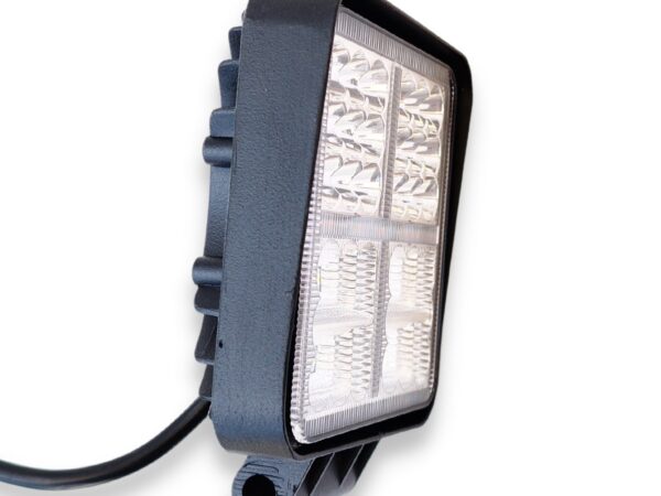 פנס פרוזקטור קדמי לד חזק מרובע 48V